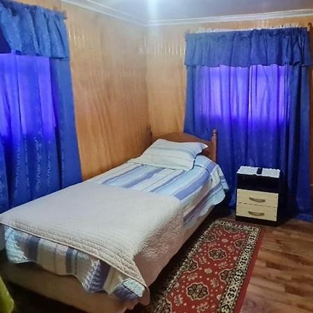 Hotel Hostal Beagle Puerto Williams Esterno foto