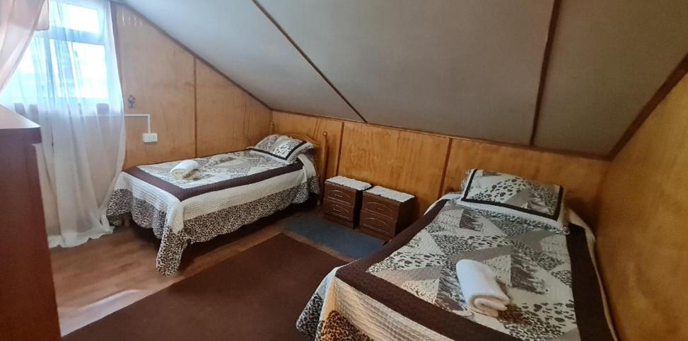 Hotel Hostal Beagle Puerto Williams Esterno foto